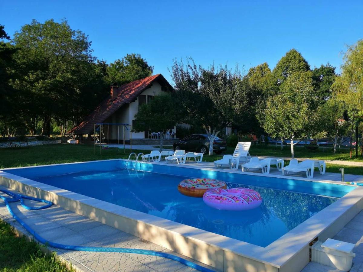 Holiday Home Adna Bihac Ngoại thất bức ảnh