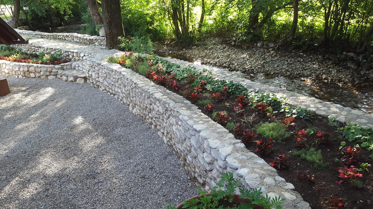 Holiday Home Adna Bihac Ngoại thất bức ảnh